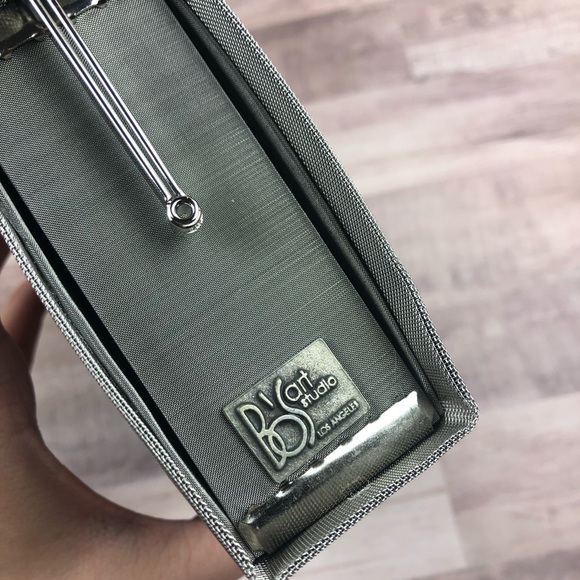 Bo’s Art Studio Mesh Metal Bag - Picture 4 of 8